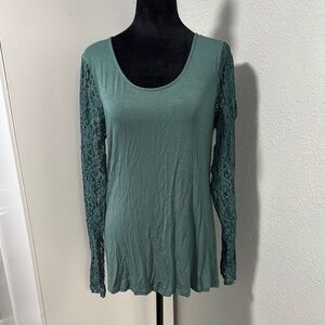 BKE Jade Lace Sleeve Long Sleeve Top